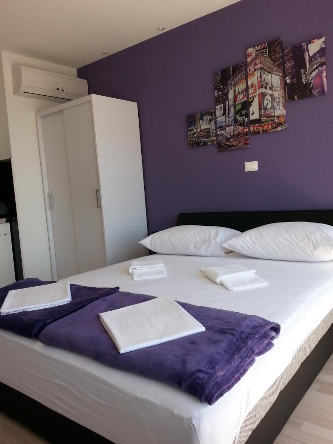 Grey House Apartment Makarska Exterior photo