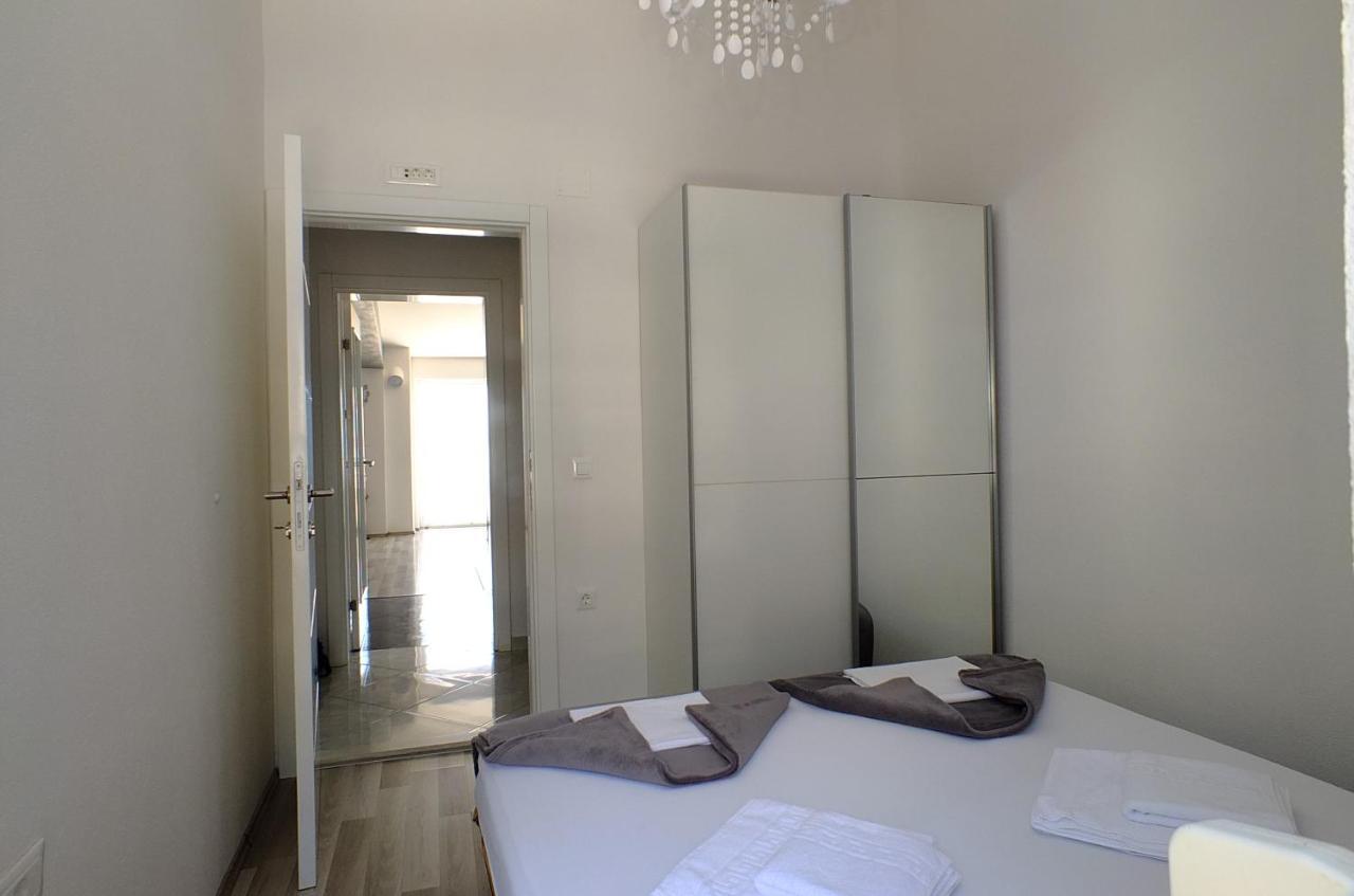 Grey House Apartment Makarska Exterior photo