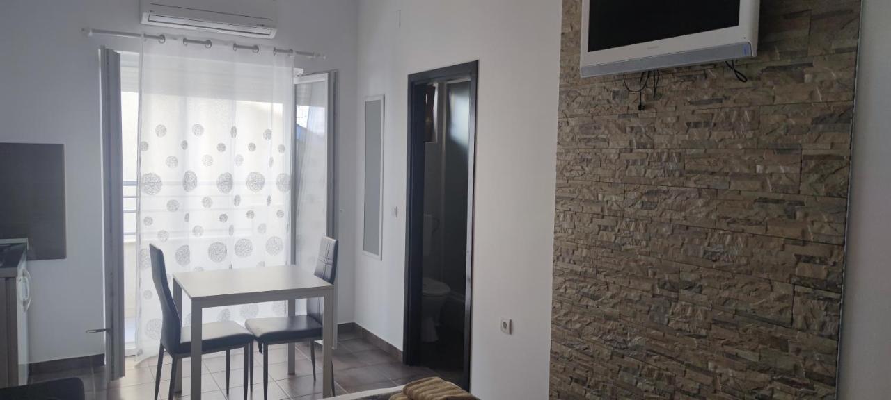 Grey House Apartment Makarska Exterior photo